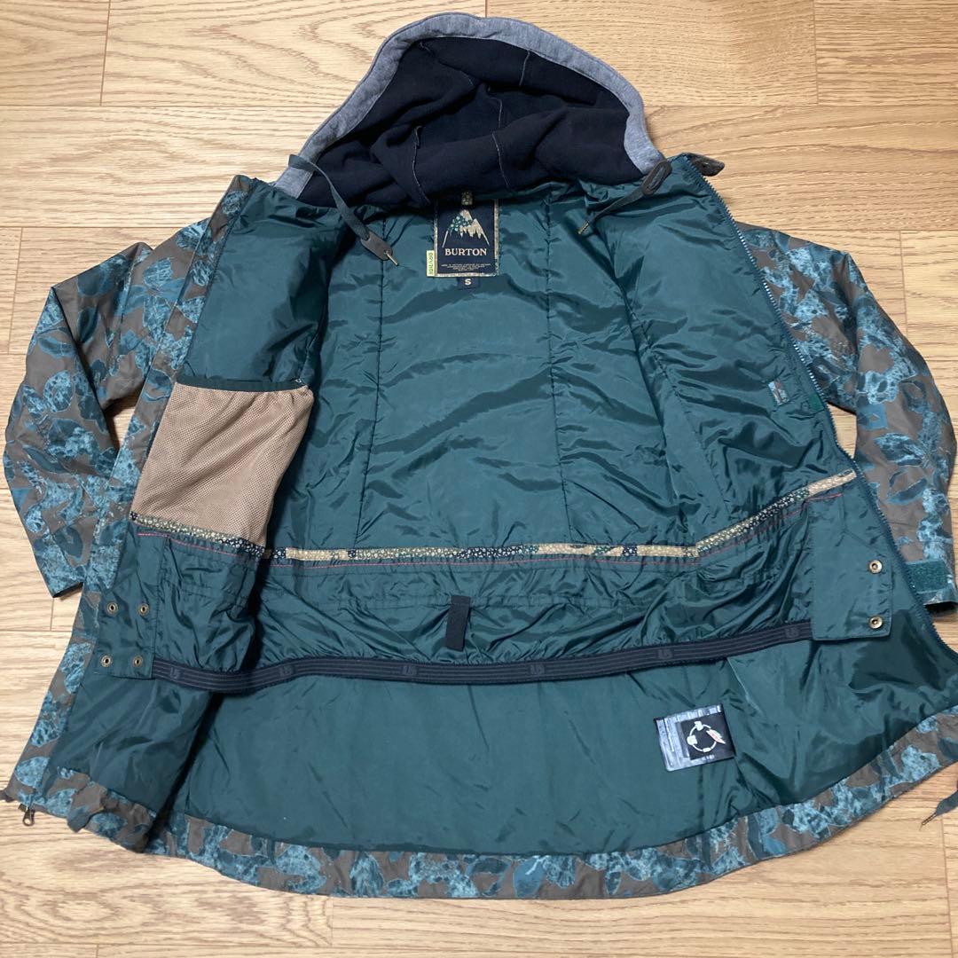 BURON バートン レディース S ジャケット カモフラージュ柄　スノーボード