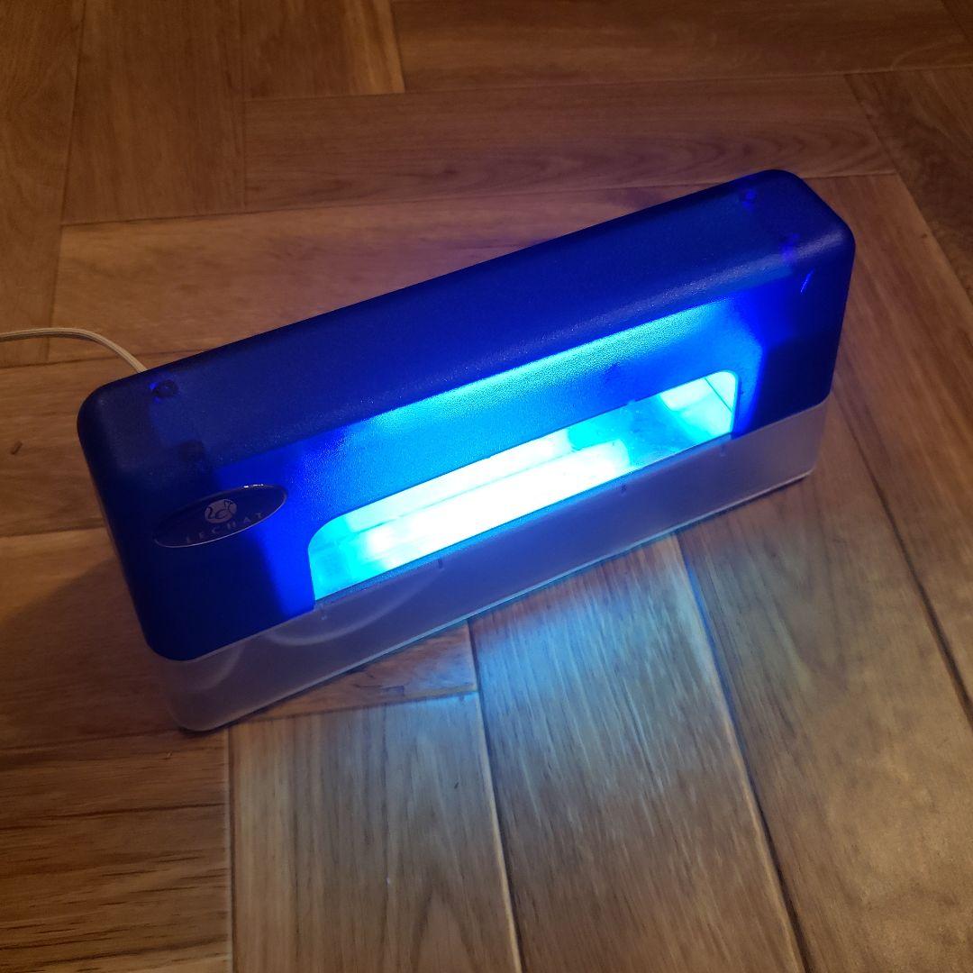 LECHAT   uv  ネイル　ライト　プロ使用