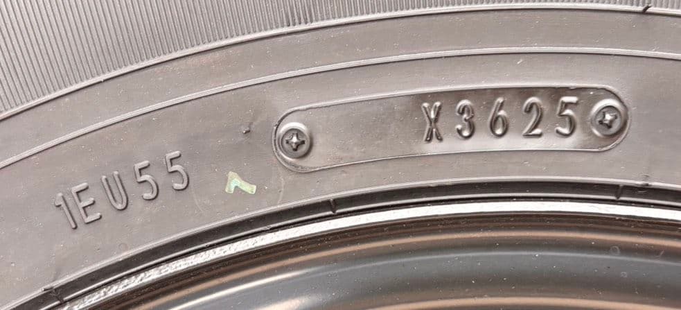 トヨタ ハイエース 新車外し DUNLOP SP175N ホイールセット 4本