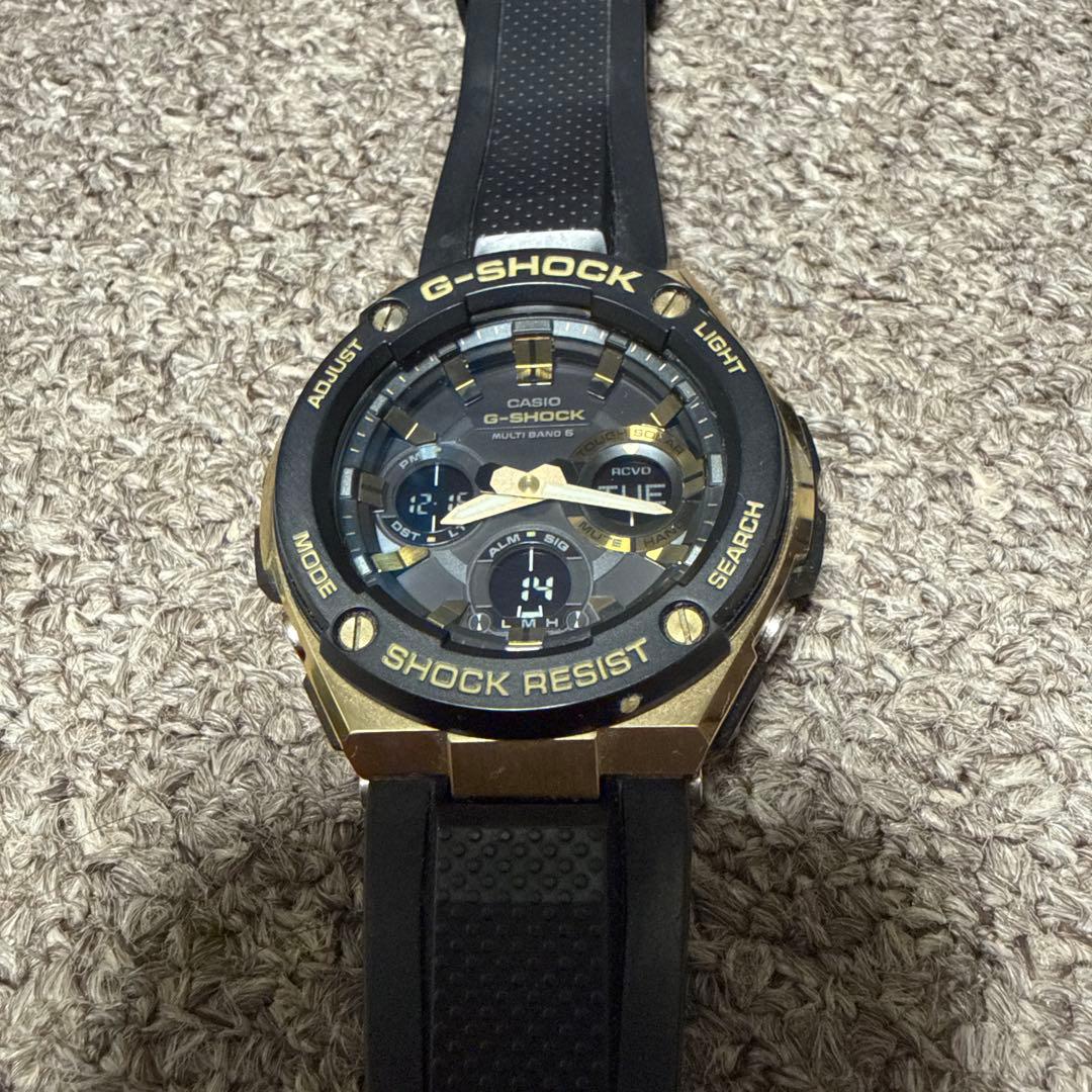 京*子様 G-SHOCK GST-W100G