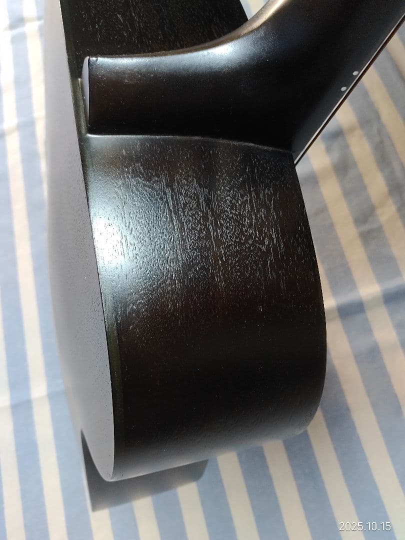 S.YAIRIのオールマホガニーアコースティックギターYF-04BL美品です。