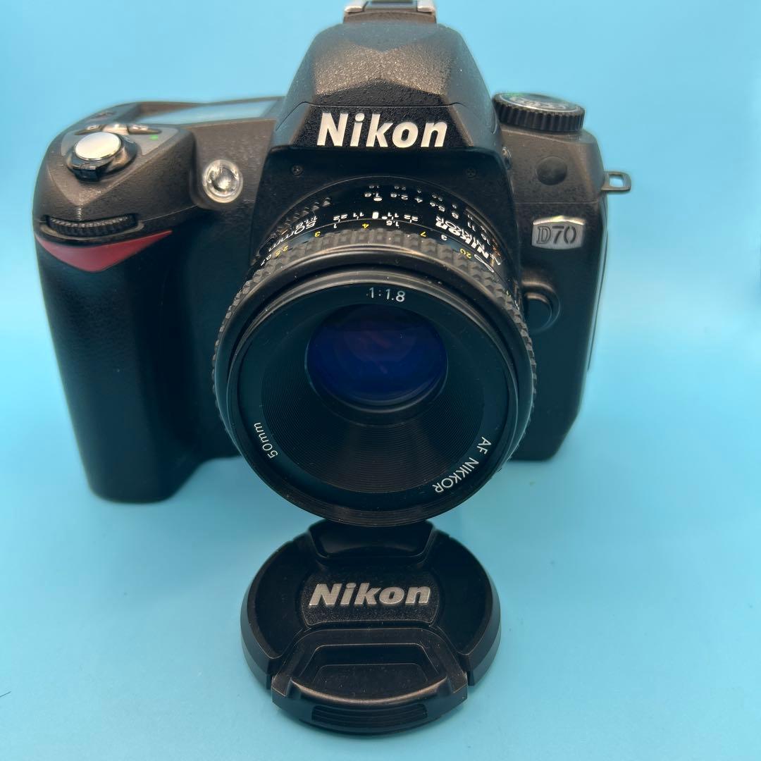 Nikon D70 超美品 ズームレンズ4本付属デジタル一眼 ベタ付き等全く無し