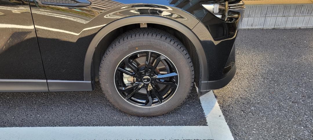 スタッドレスタイヤ　CX-60　4本セット