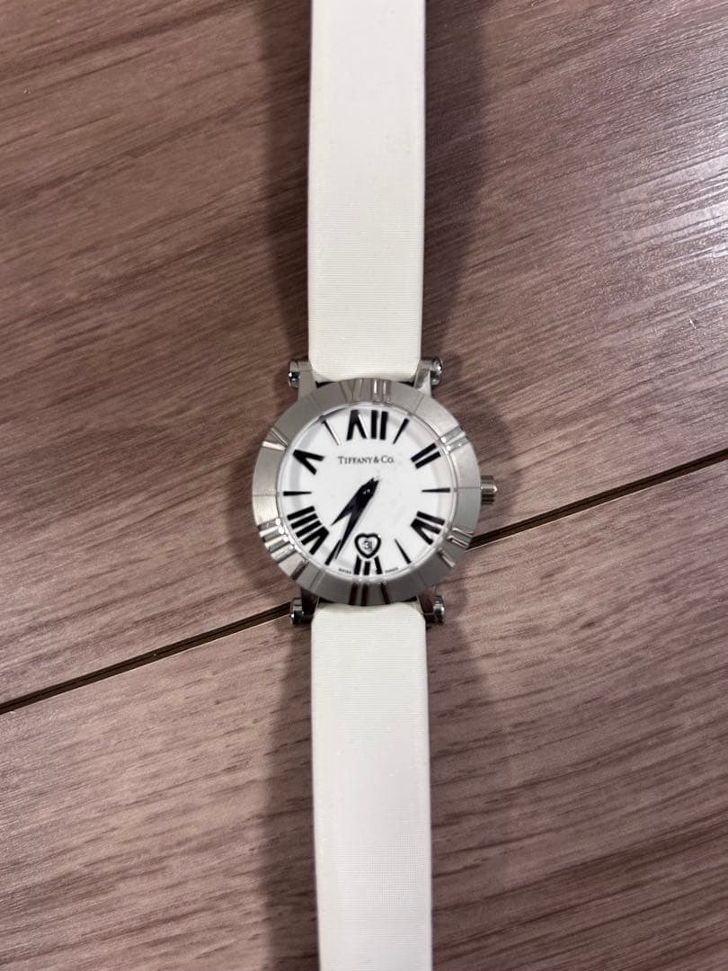 Tiffany & Co. ホワイトクォーツ時計