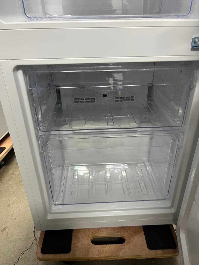 女性オーナー！美品！ハイアール JR-NF121C 121L 2025年製T