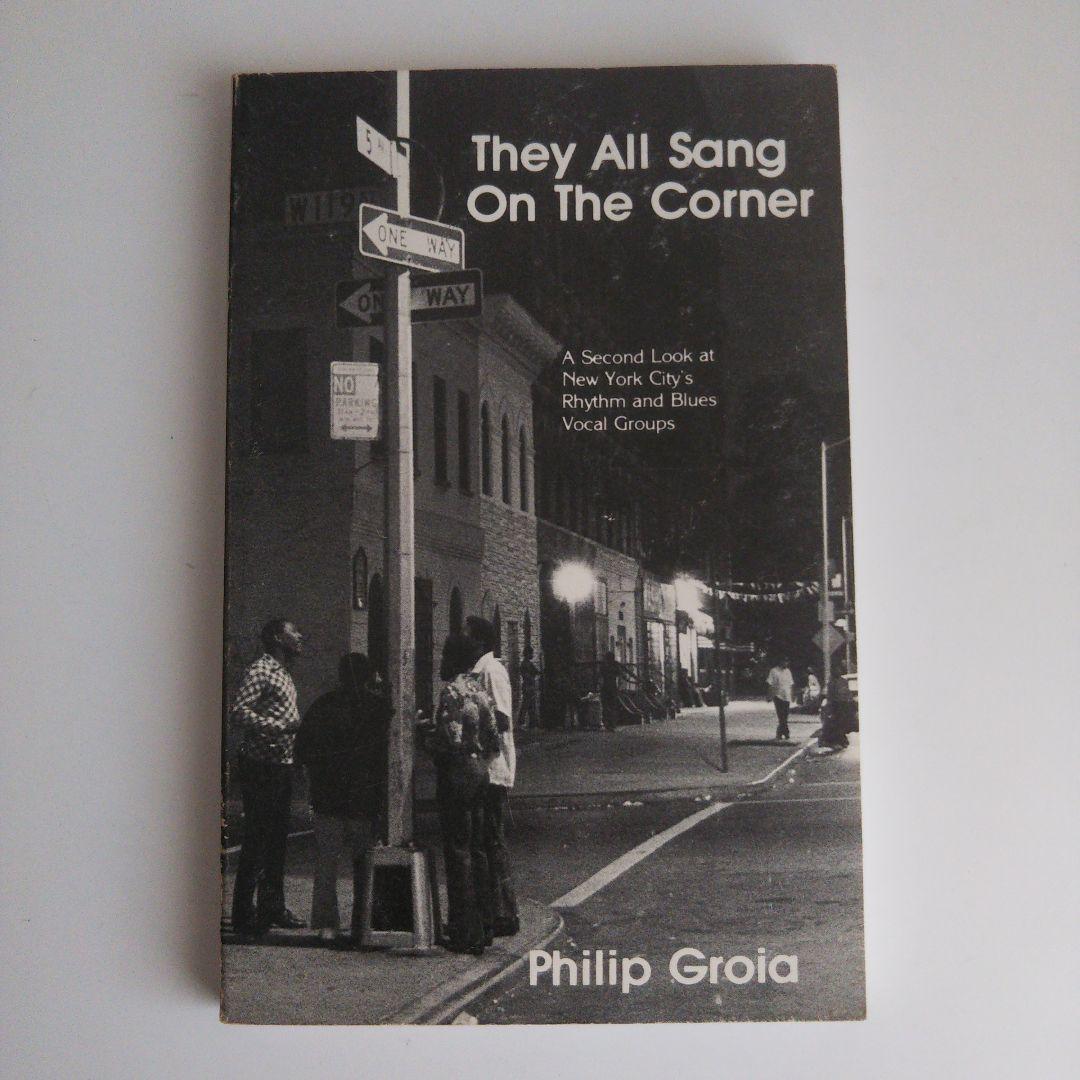 洋書 THEY ALL SANG ON THE CORNER