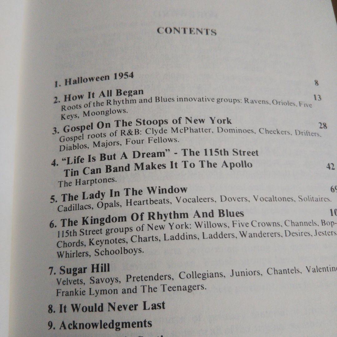 洋書 THEY ALL SANG ON THE CORNER