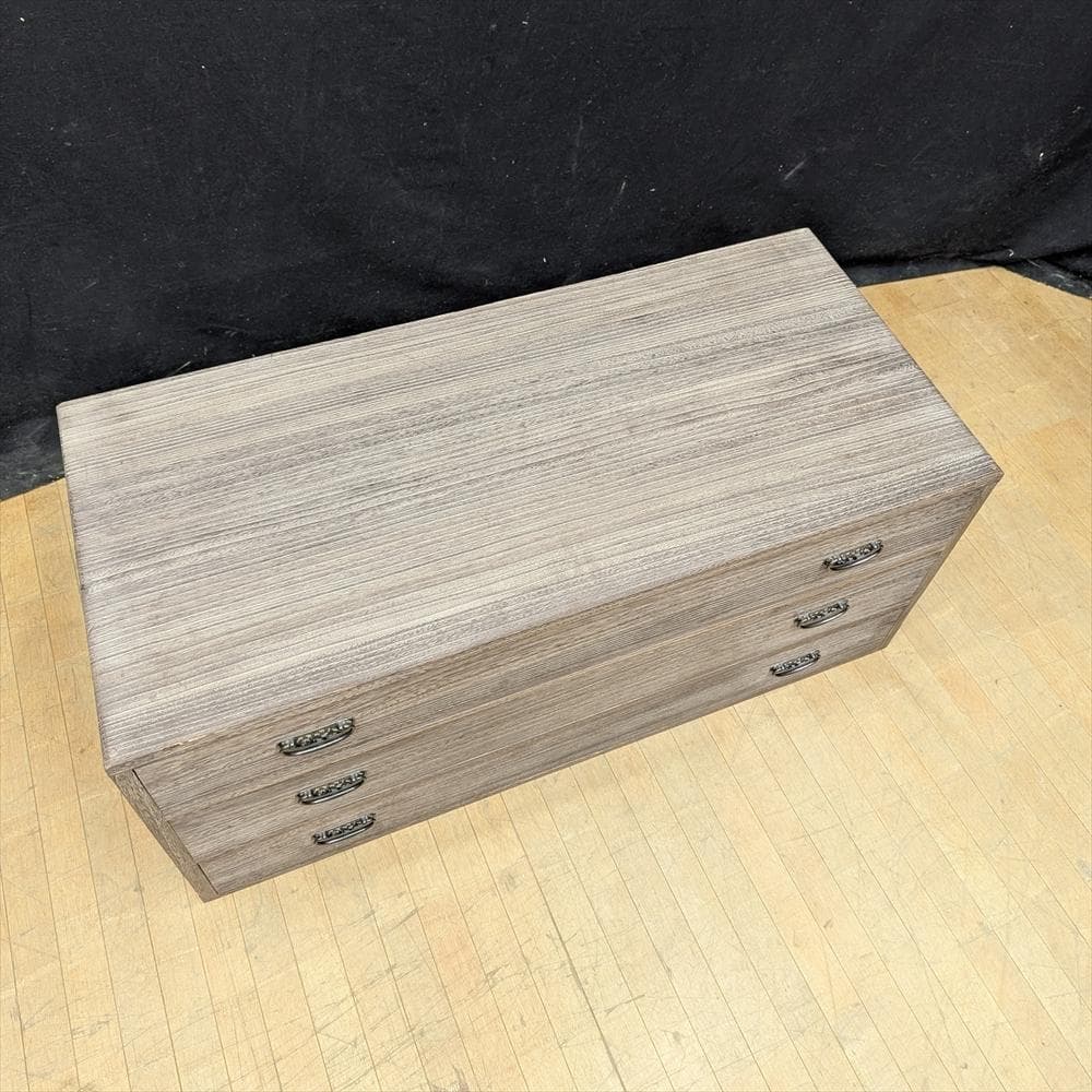 高塚桐材商店　山翠作　ろう仕上げ　焼桐　唐草釻　整理箪笥　和箪笥　箪笥　タンス
