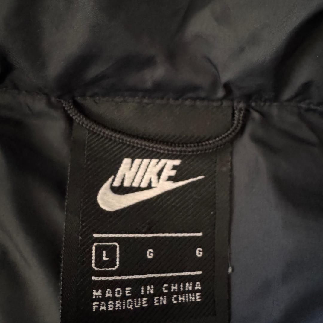 NIKE フード付き ブラック ダウンジャケット L