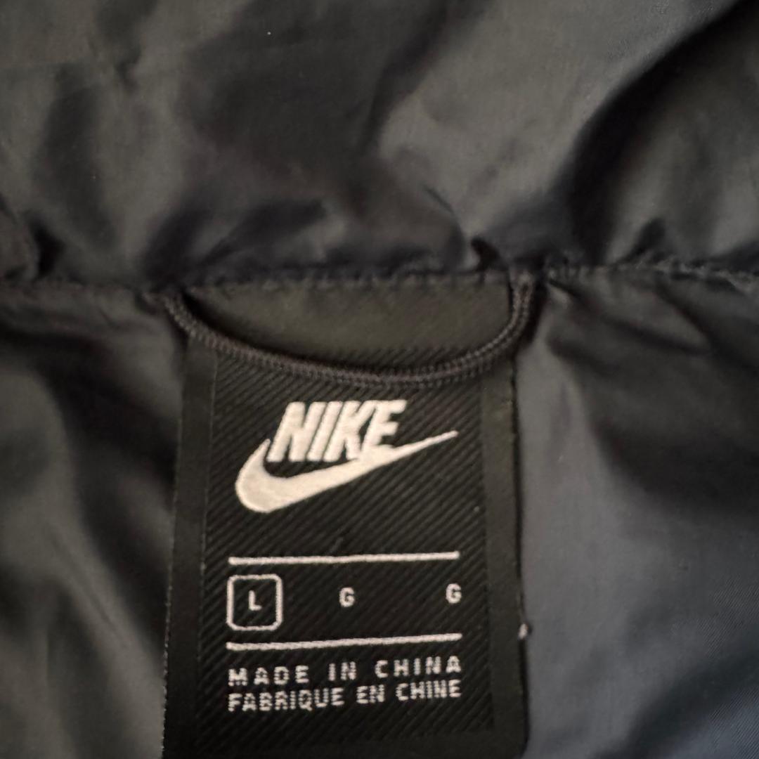 NIKE フード付き ブラック ダウンジャケット L