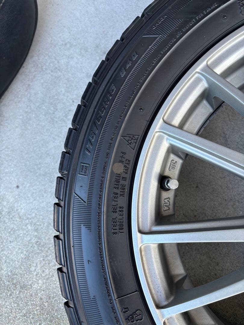 15インチ タイヤ　ホイールセット スタッドレスタイヤ　175/65R15