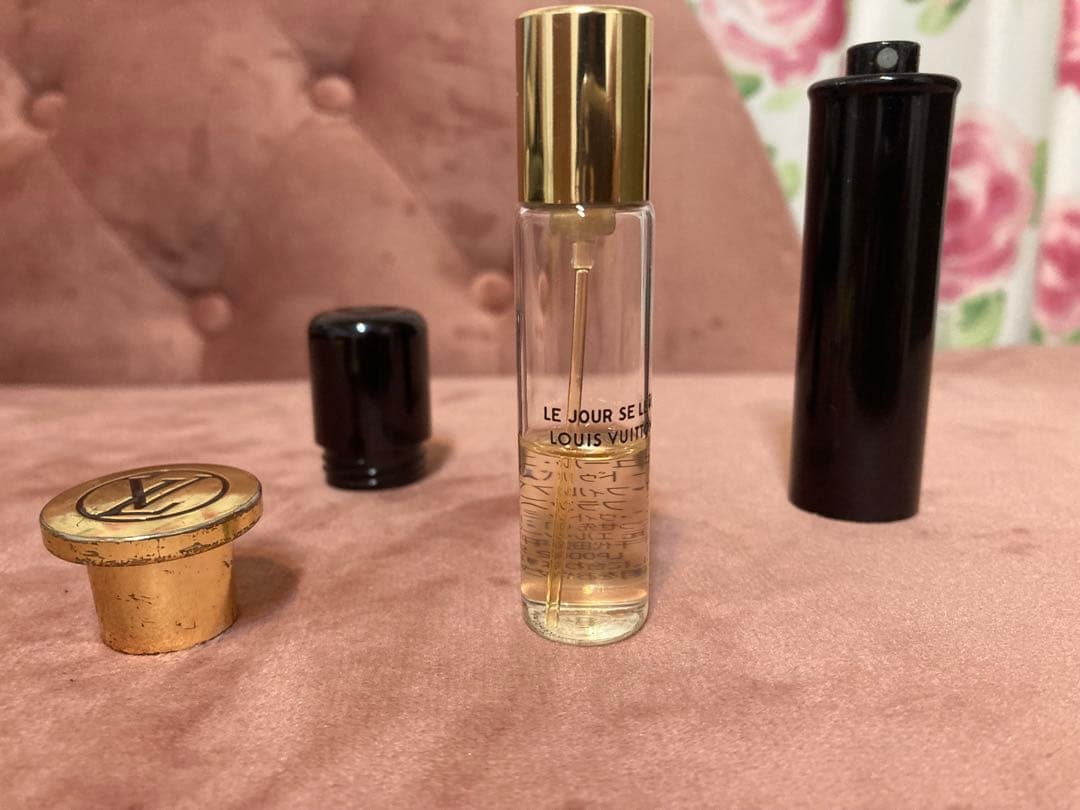 レフィル一本付き　ルイヴィトン トラベルスプレー アトマイザー