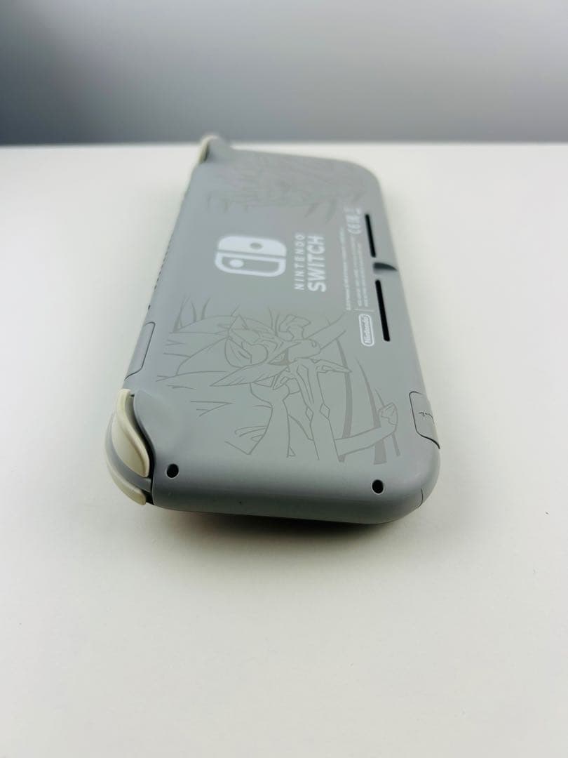 美品 Nintendo switch lite ザシアン ザマゼンタ ライト