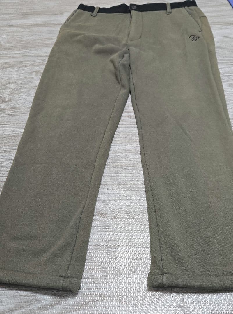 フェアリーパウダー　ゴルフパンツ