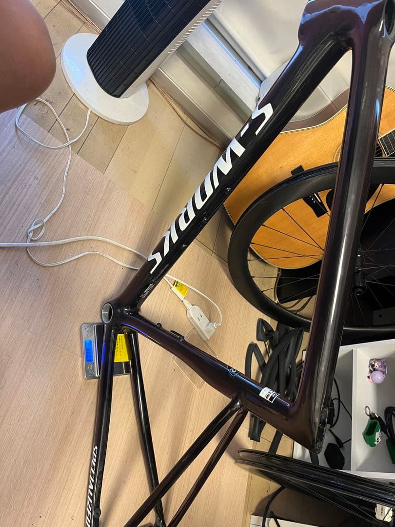 中華カーボン specialized フレーム約860g size 52