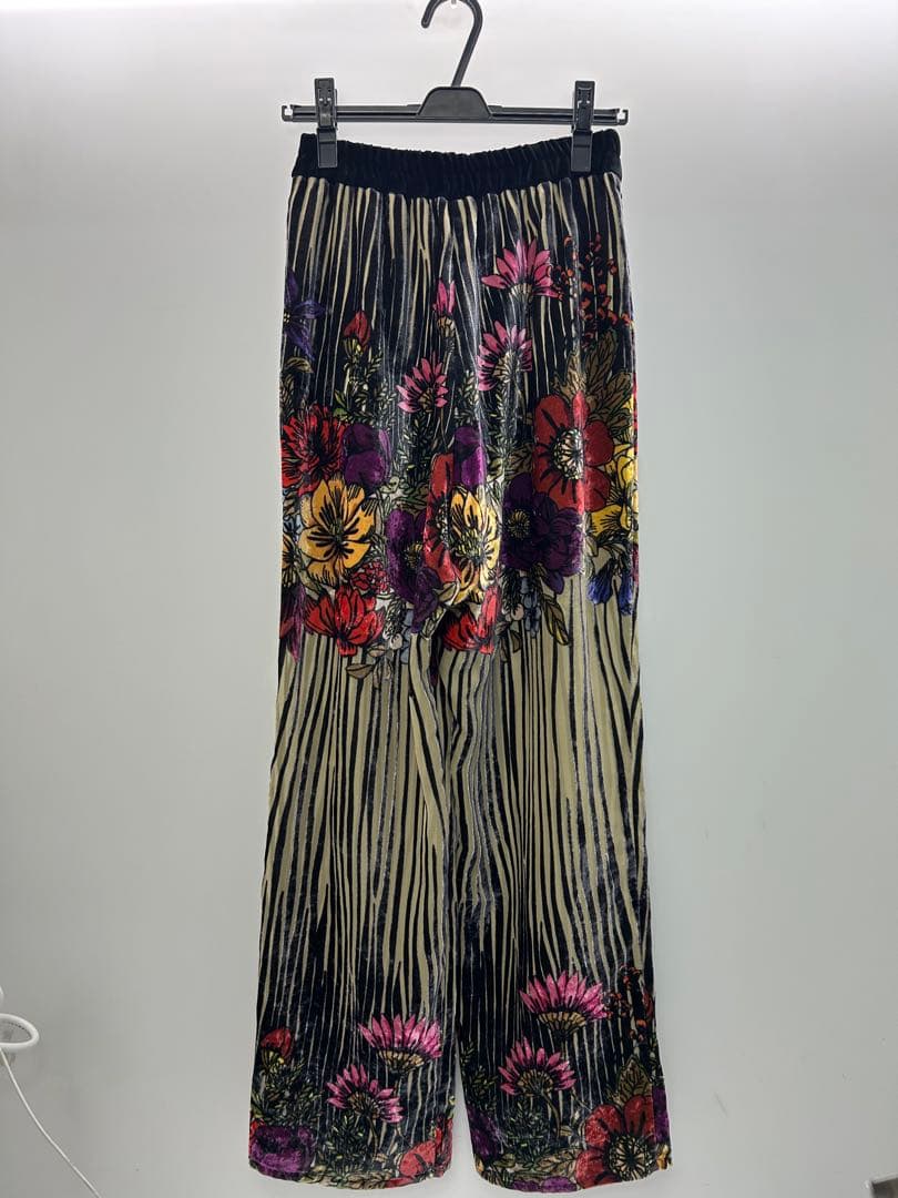 本日限定です！FUMIETANAKA flower flocky pants