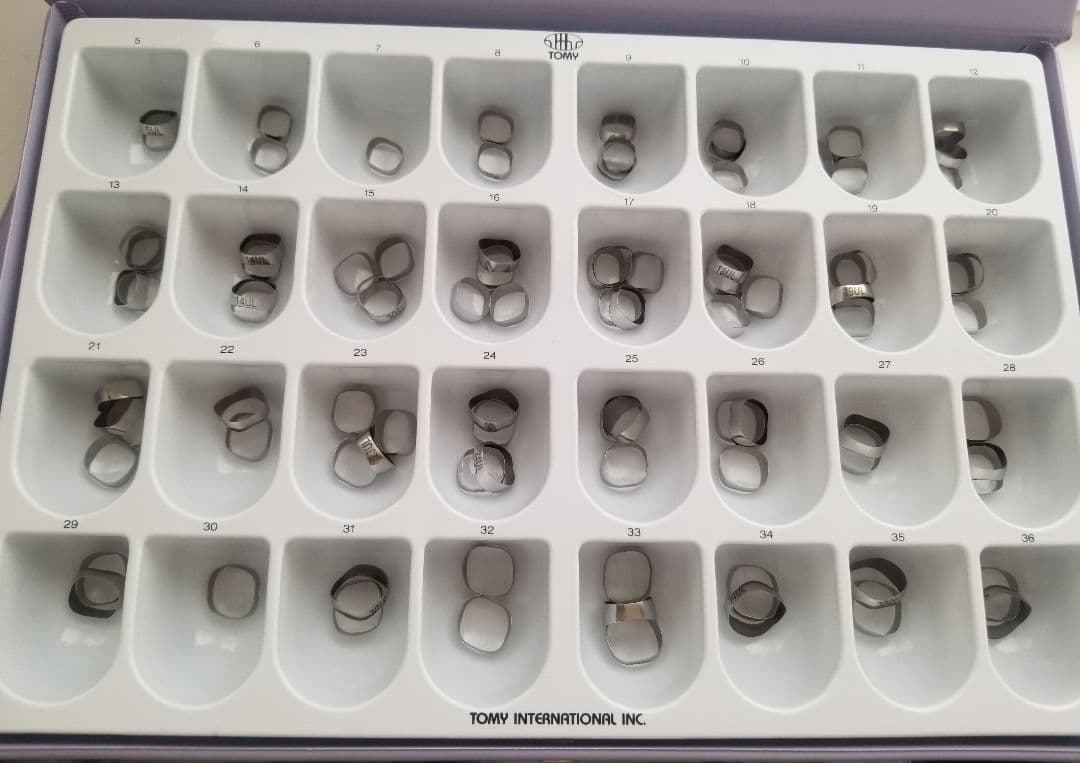 歯科矯正　トミー　バンド　上下左右