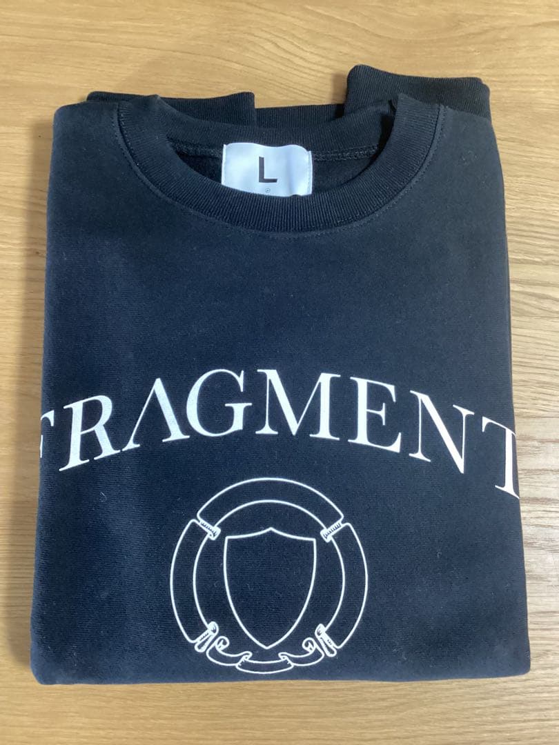 フラグメント【FRAGMENT UNIVERSITY】ロゴスウェット　L