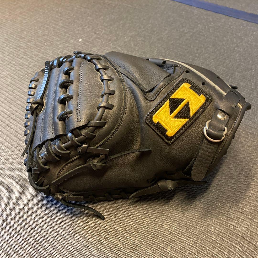 ハイゴールドキャッチャーミット 黒