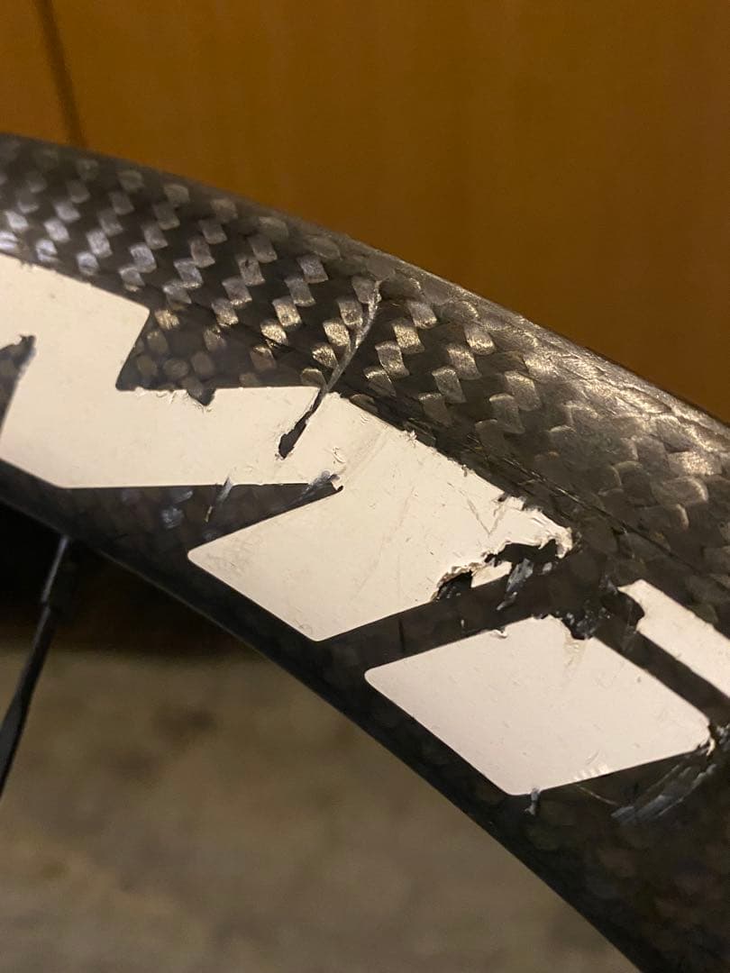 【ジャンク品】 MAVIC COSMIC PRO CARBON UST (リア)