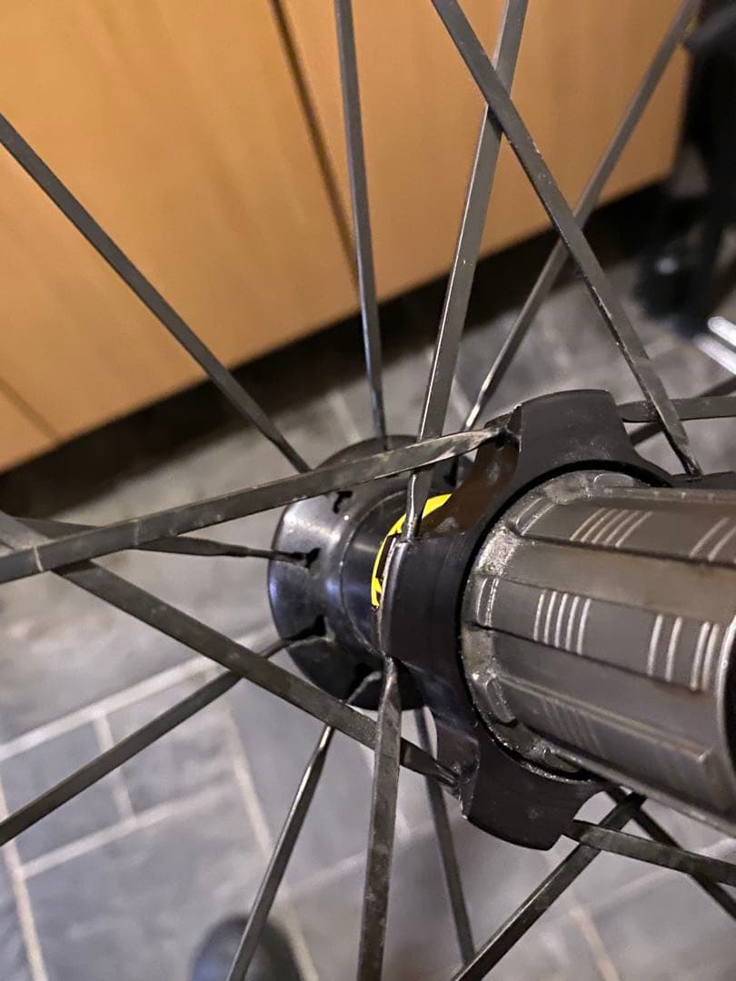 【ジャンク品】 MAVIC COSMIC PRO CARBON UST (リア)