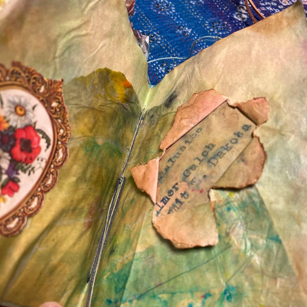 庭の本棚 「襤褸の本9〜異世界の街〜」 　ジャンクジャーナル