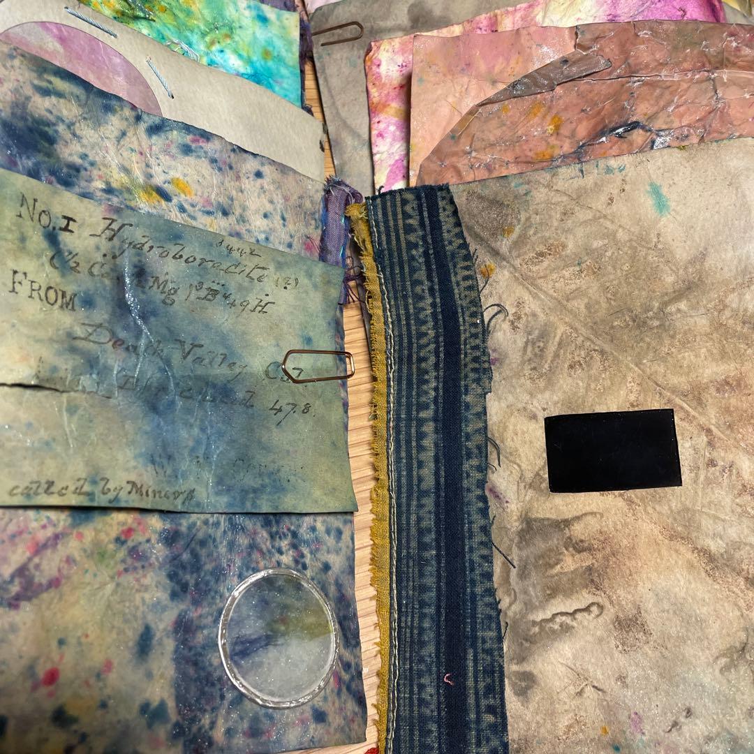 庭の本棚 「襤褸の本9〜異世界の街〜」 　ジャンクジャーナル