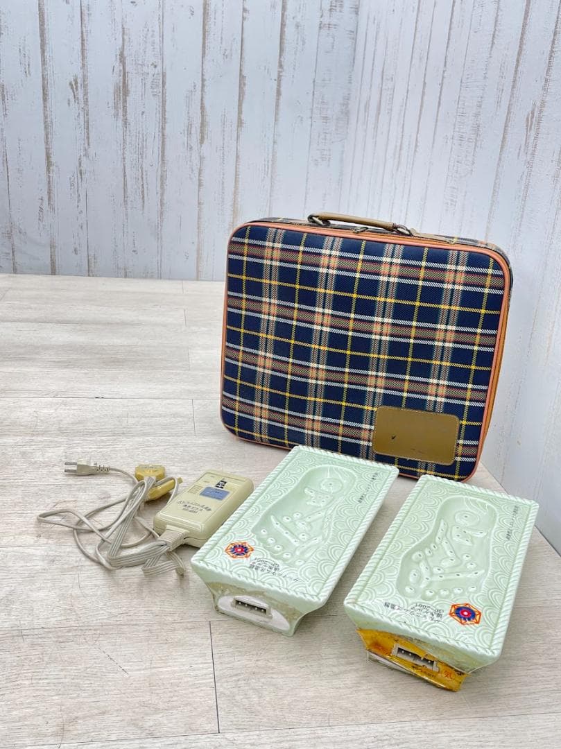 ゲルマニウム足温器 GP-2001 陶器製 遠赤ゲルマ 動作確認済 ケース入