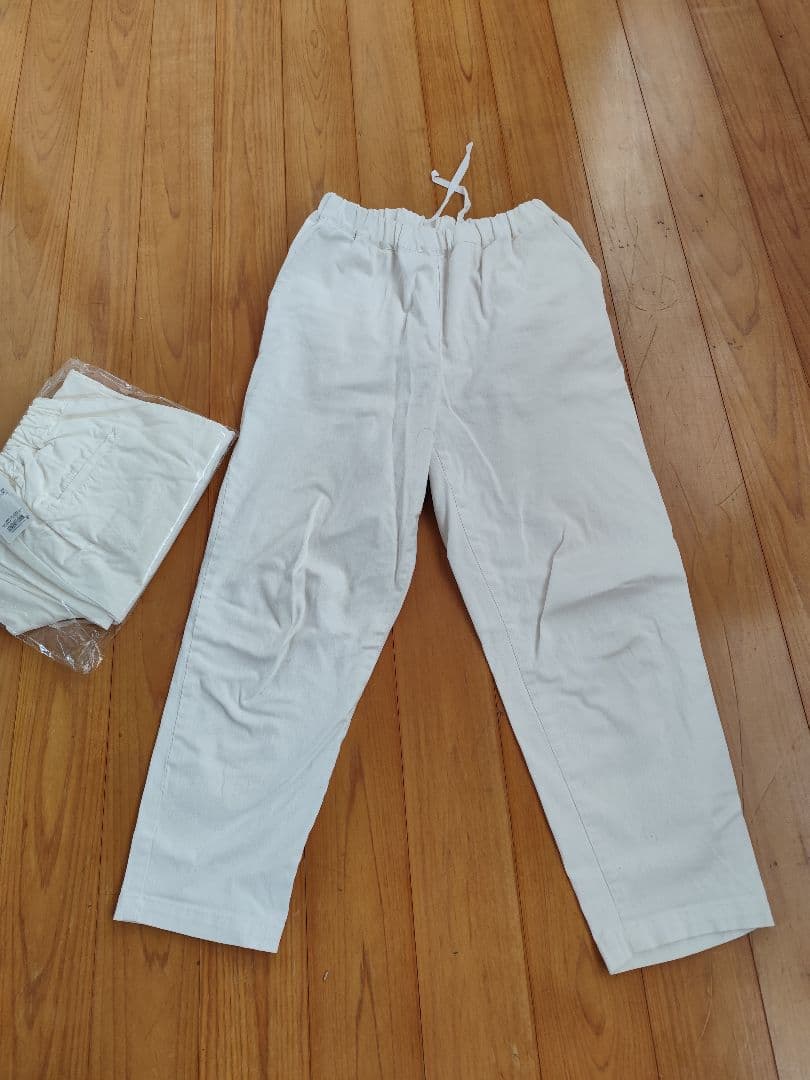 かぐれ テーパードパンツ　新品未使用！