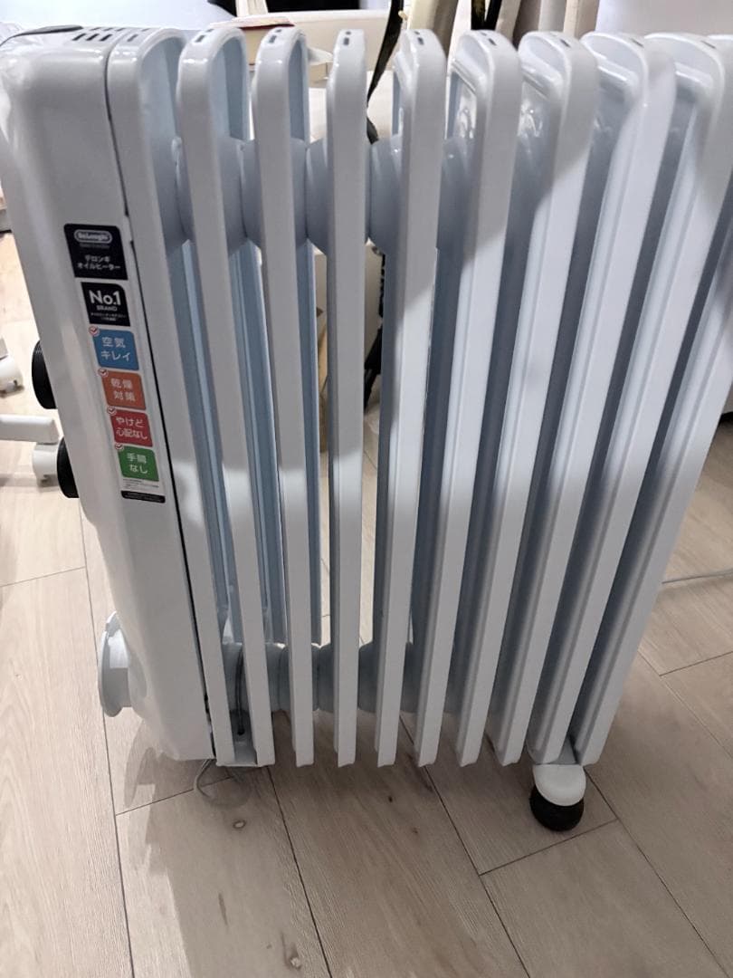 デロンギ オイルヒーター ECOモード付き ホワイト RHJ35M1015-BK