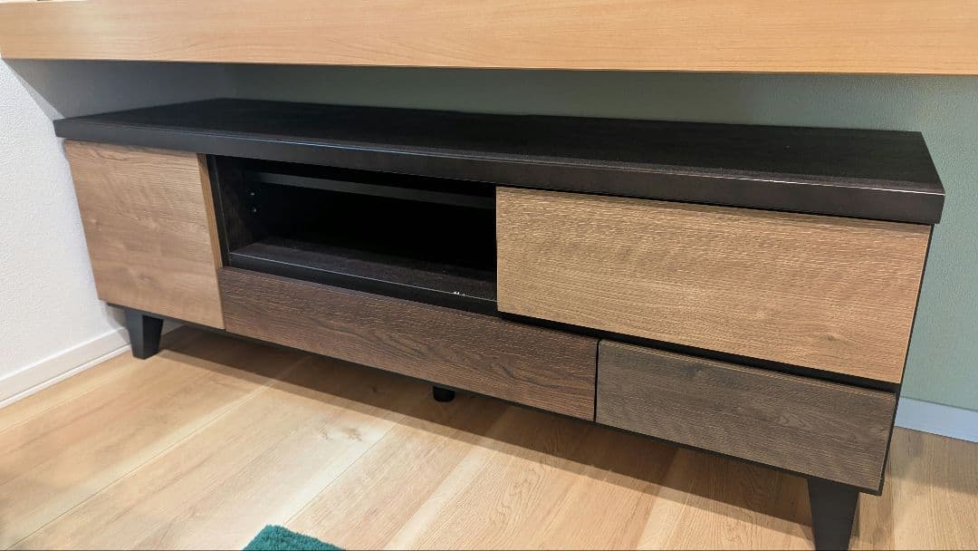 ニトリ　テレビ台(ローボードランダム140 LB DBR)