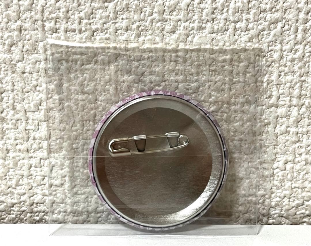 【新品未開封】Re:ゼロから始める異世界生活 プリロール特典缶バッジ エミリア