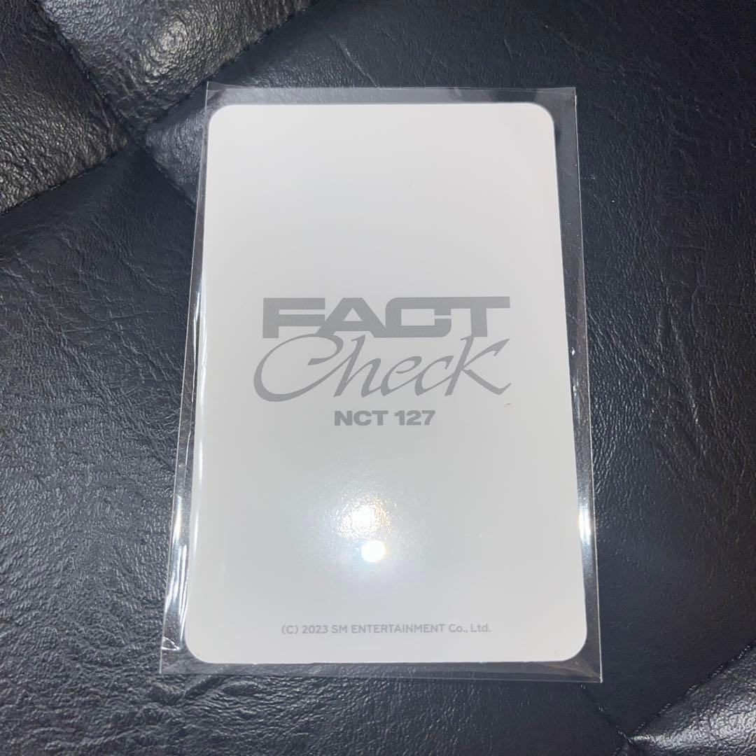 NCT 127 不可思議展 MD マーク トレカ factcheck スウェット