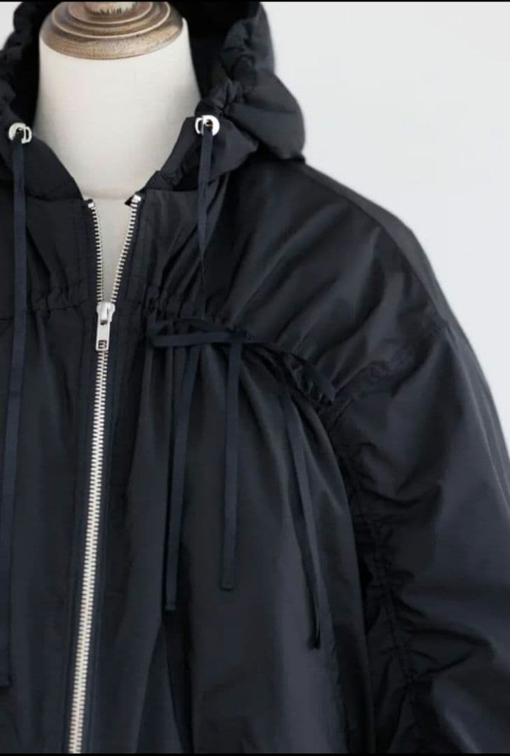 ‼️限定値下‼️美品‼️Pois ポワ　リボンブルゾン　ブラック