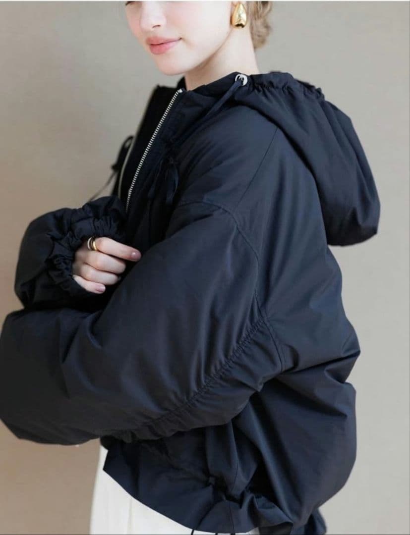 ‼️限定値下‼️美品‼️Pois ポワ　リボンブルゾン　ブラック