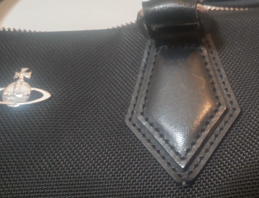 Vivienne Westwood ビジネスショルダー