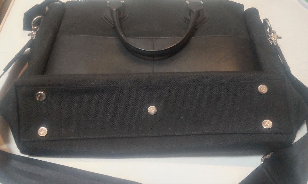 Vivienne Westwood ビジネスショルダー