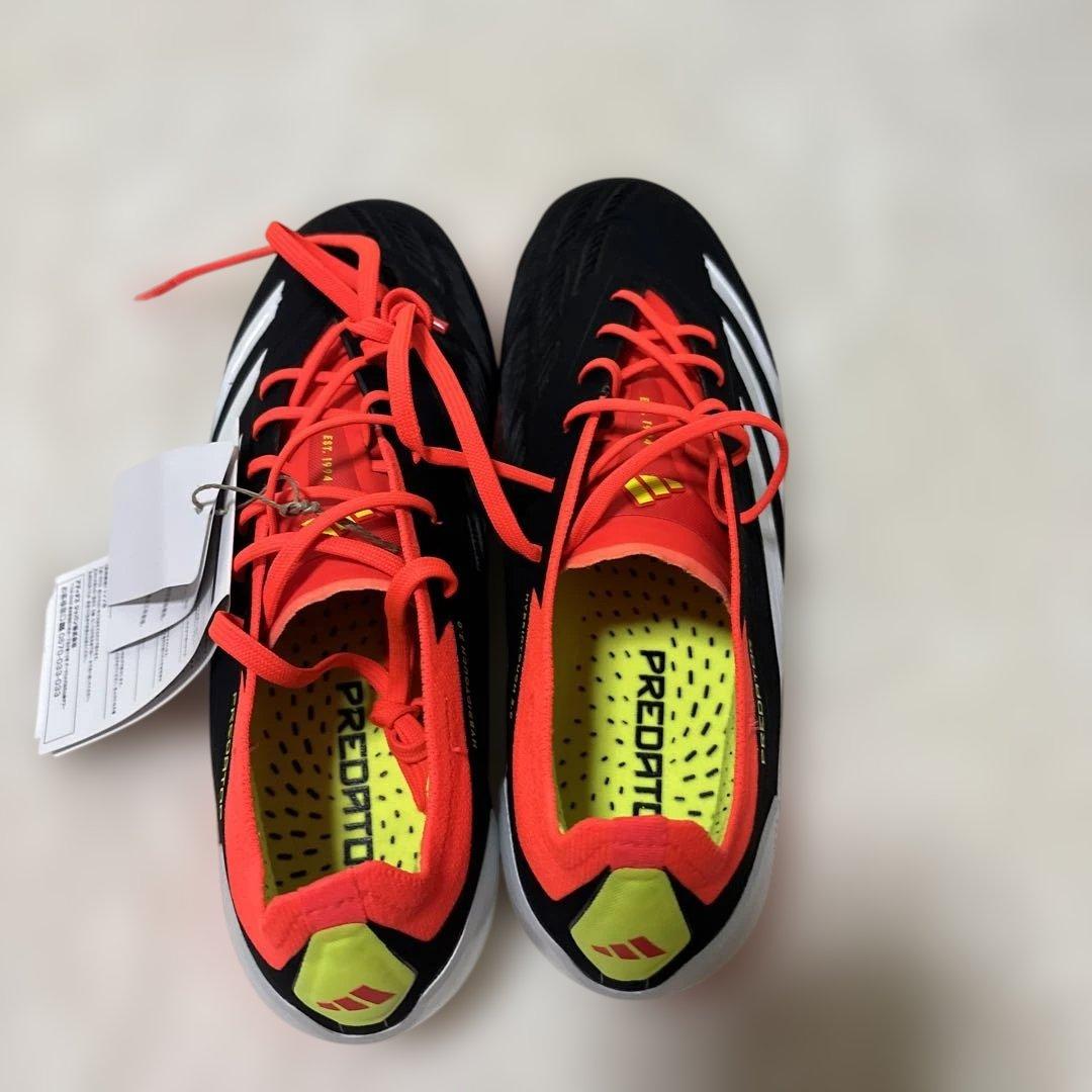 定価税込28600円！アディダスプレデターエリートL FG 25.5㌢新品未使用