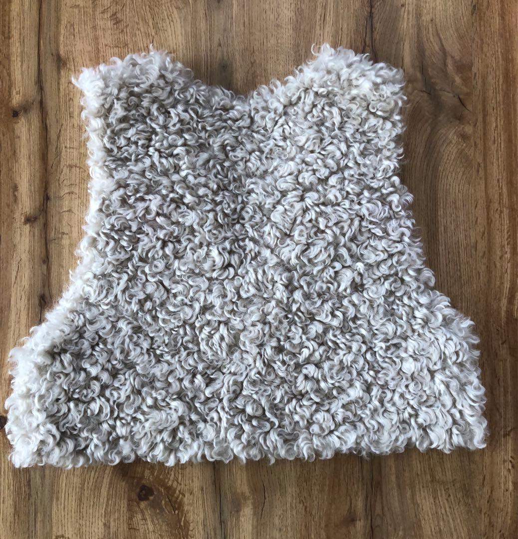 Gready Brilliant ファーリバーベストアイボリー