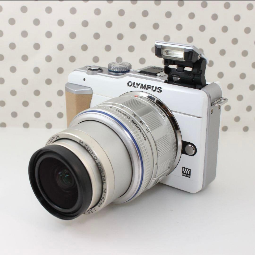 OLYMPUS オリンパス　PL1 カメラ