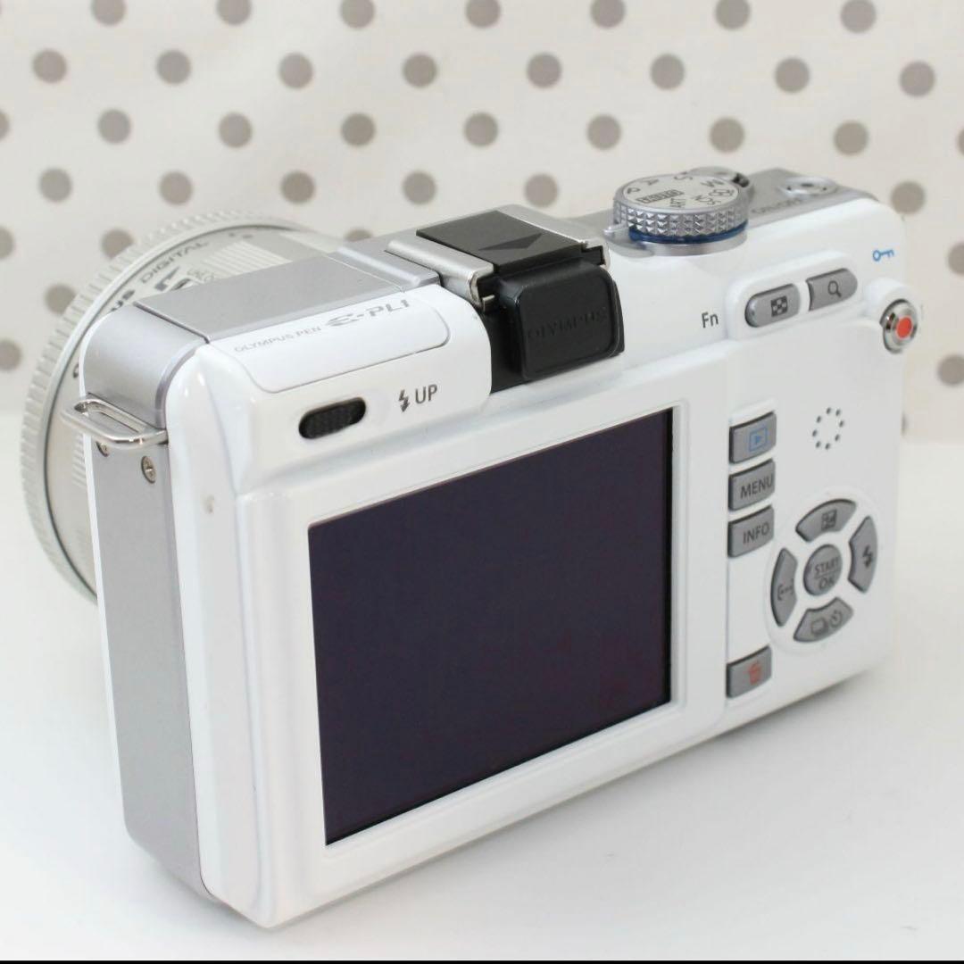 OLYMPUS オリンパス　PL1 カメラ