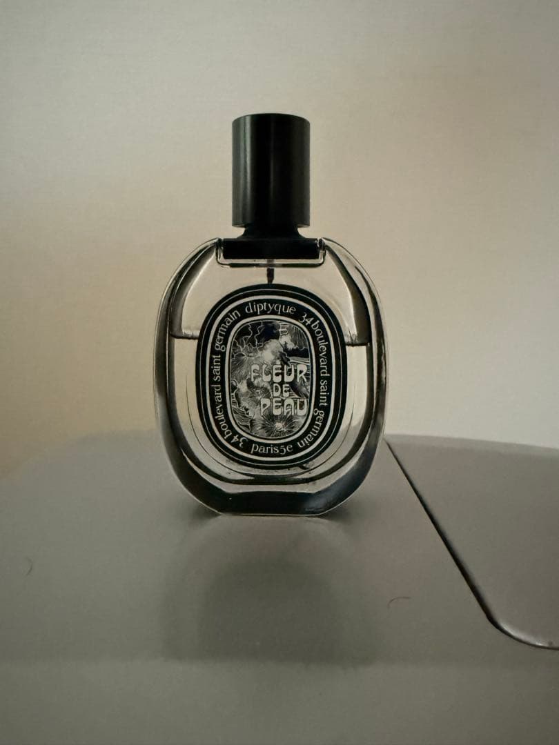 diptyque Fleur de Peau 香水
