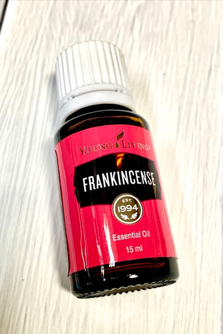 新品☆ヤングリビング フランキンセンス＆アロマシーズ他3本セット アロマ☆未開封
