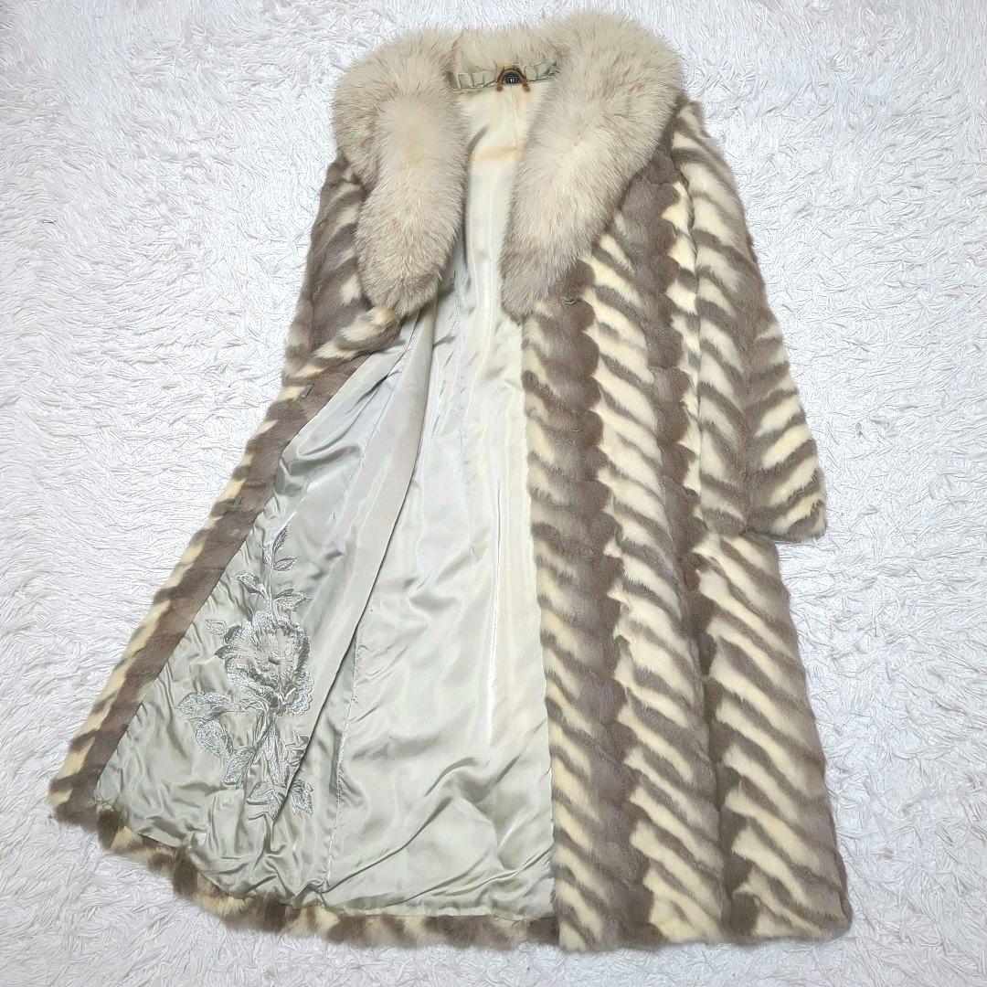 【最高デザイン】フォックスファー　マキシ丈　毛皮　女優襟　コート