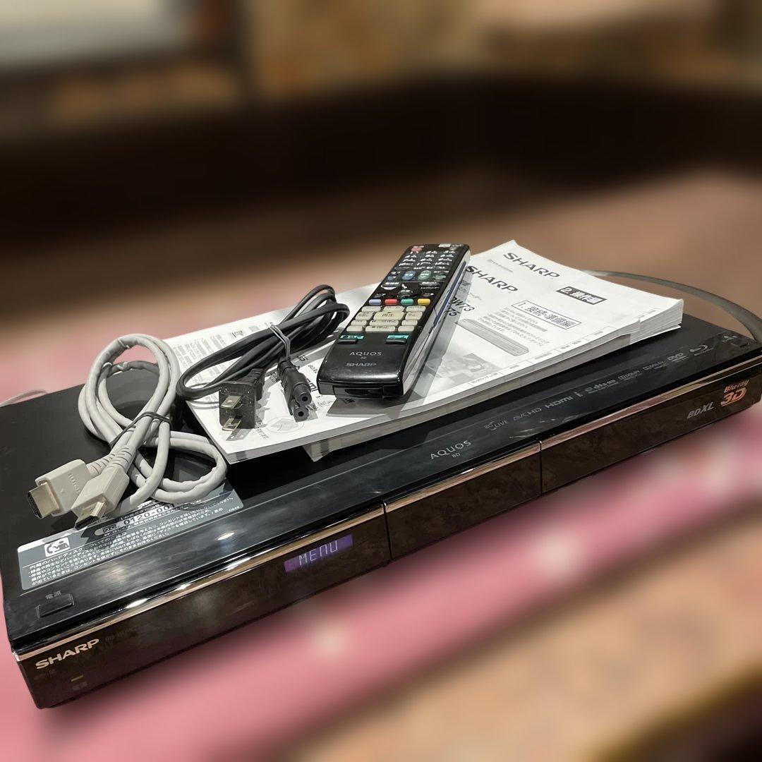 SHARP BD-HDW73 2番組W録画　取扱説明書、純正リモコン等フル装備！
