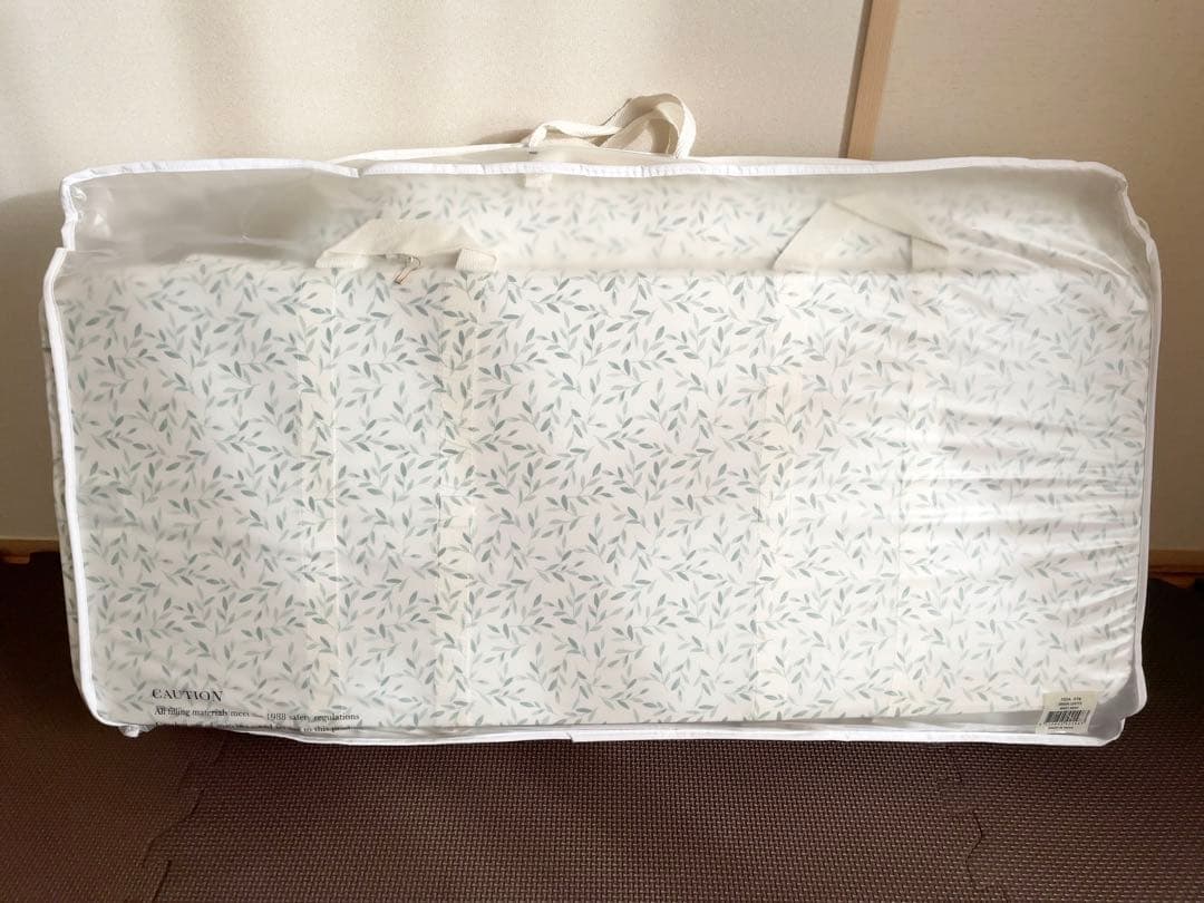 カムカムコペンハーゲンベビーネストマット/グリーンエッセンス