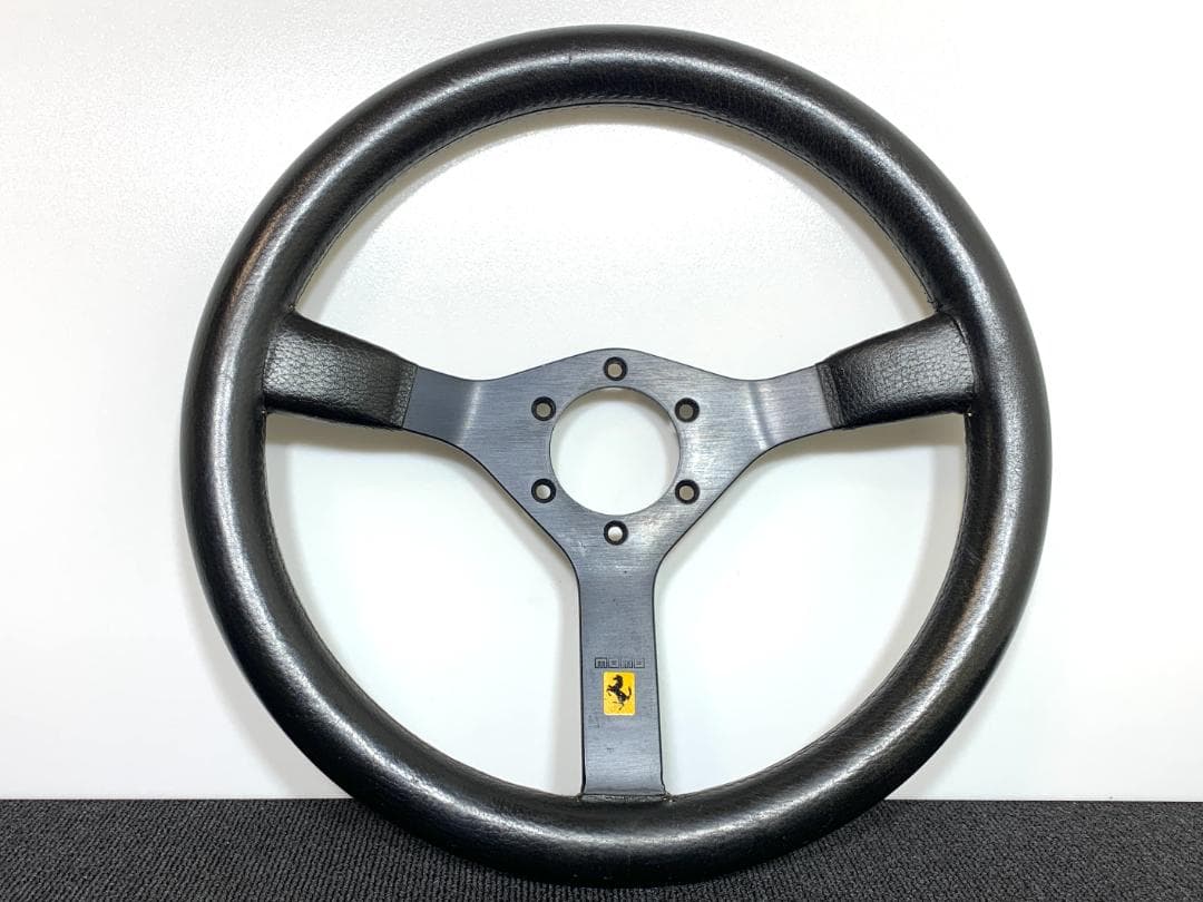 モモ キャバリーノ ステアリング 34.5Φ 当時物 90年製 希少 フェラーリ