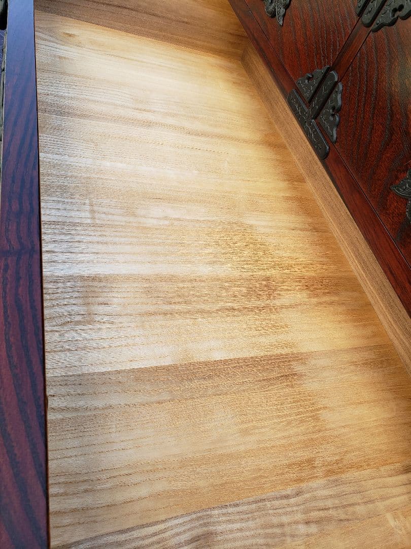 岩谷堂箪笥　和箪笥　伝統工芸　引き出し　家具