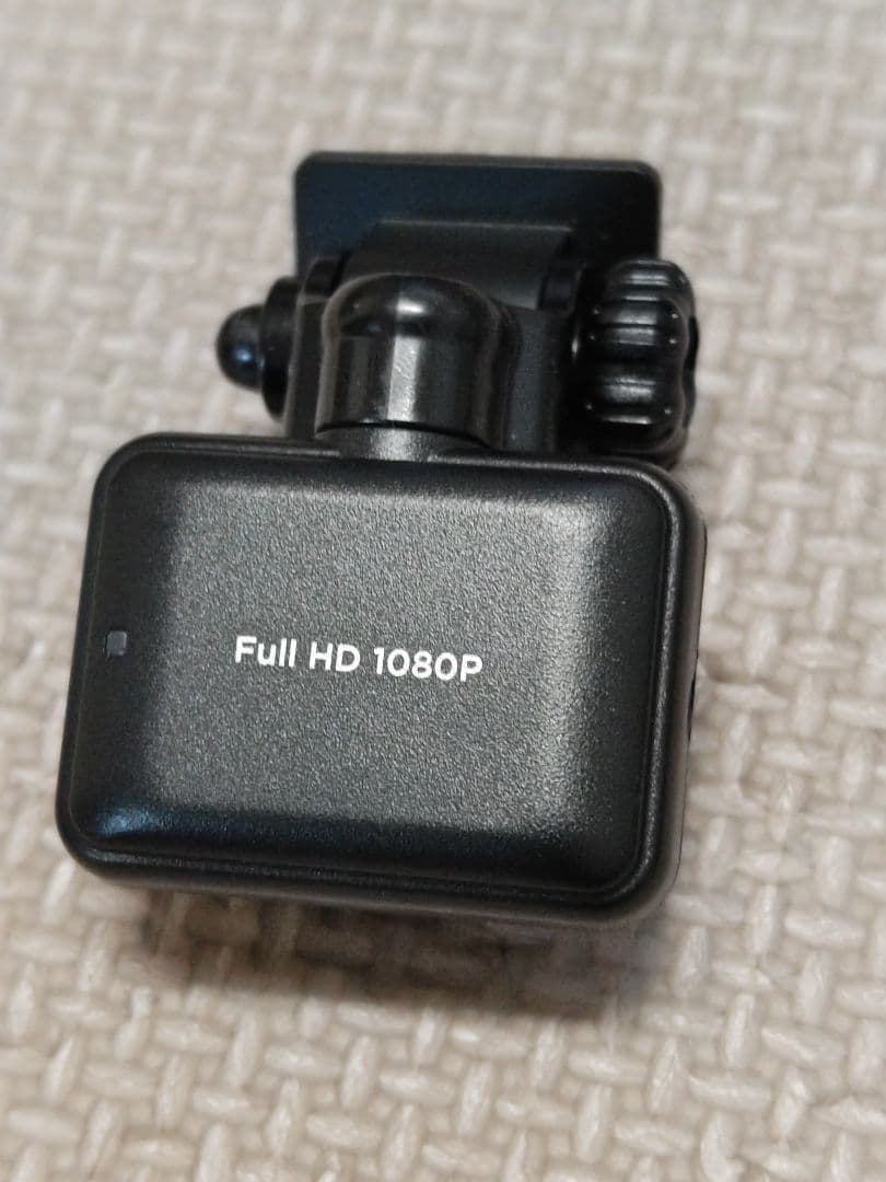 COMTEC ZDR 045 前後カメラドライブレコーダー配線付き。