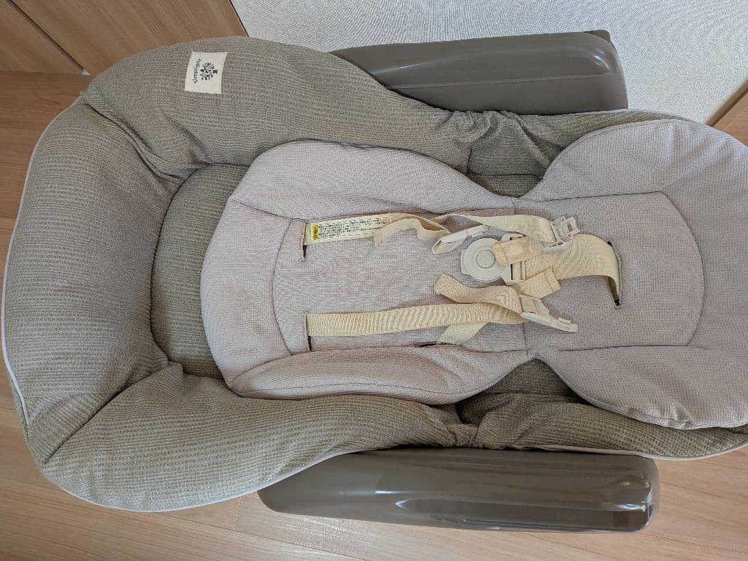 【すー★】コンビ ネムリラ マーブルベージュ ハイローチェア★エルゴ授乳ク